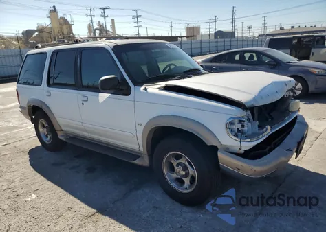 1999 Ford Explorer z USA, uszkodzony, nr VIN 1FMDU32P2XZA60512